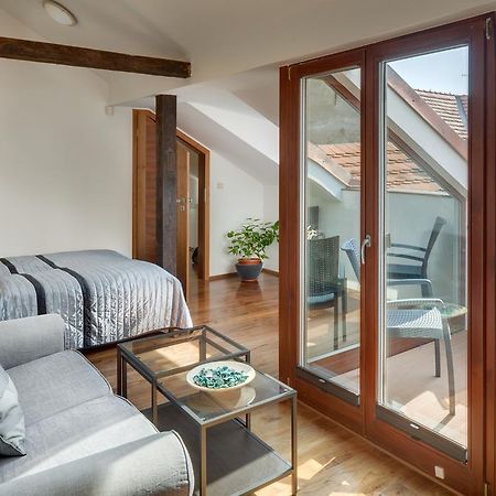 Michalska - Old Town Apartment Prága Kültér fotó
