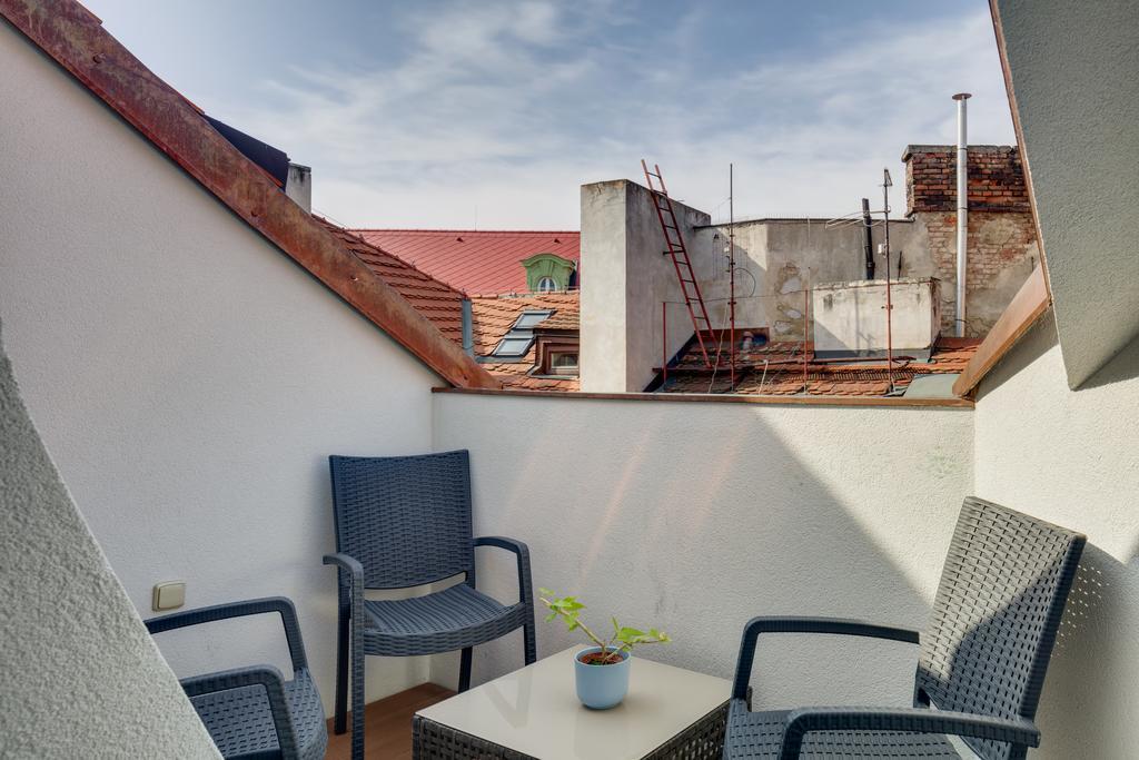 Michalska - Old Town Apartment Prága Kültér fotó