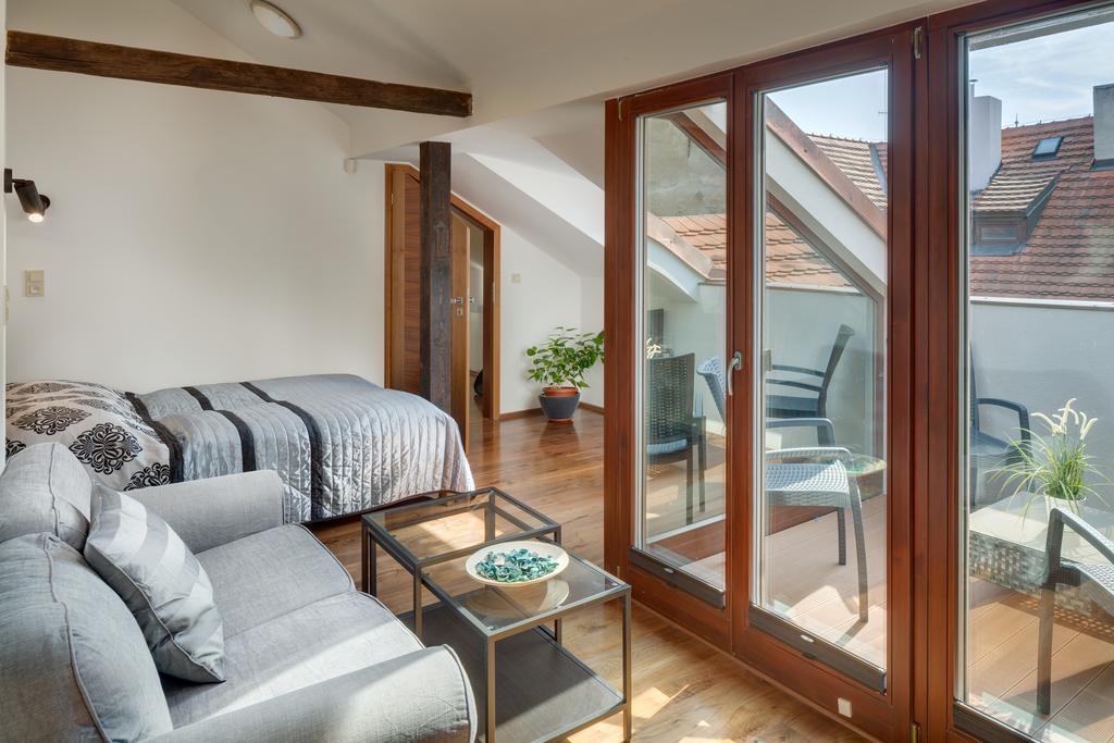 Michalska - Old Town Apartment Prága Kültér fotó