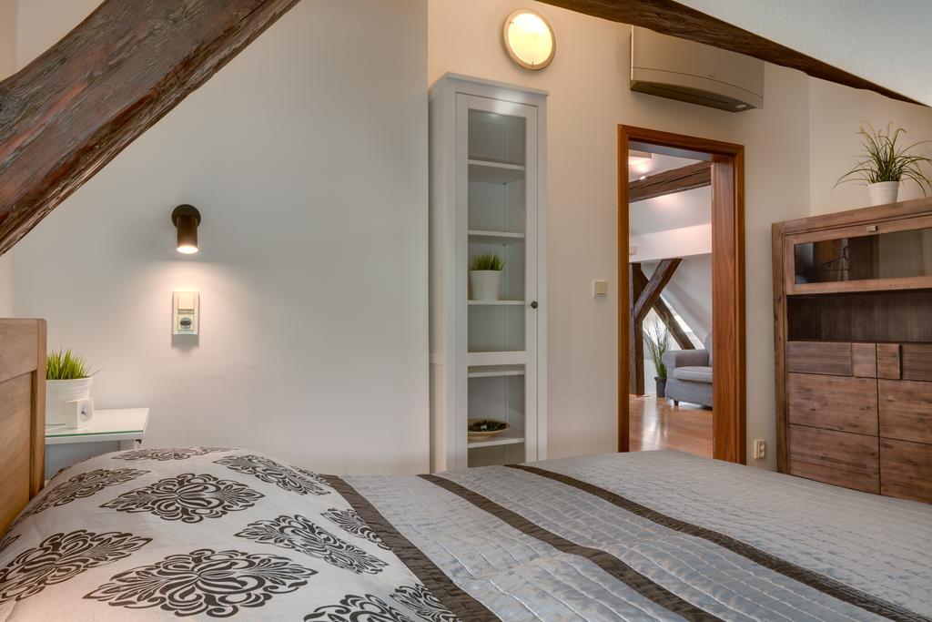 Michalska - Old Town Apartment Prága Kültér fotó