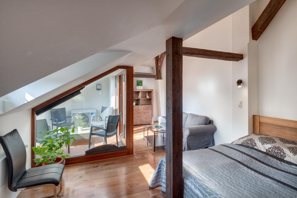 Michalska - Old Town Apartment Prága Kültér fotó